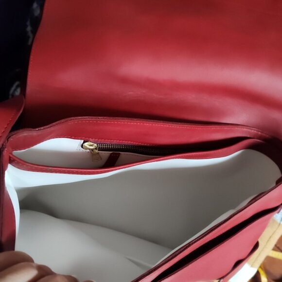 Fullum & Holt Made In Canada Leather Messenger Crossbody Priced to Sell Bag READ - Picture 9 of 16